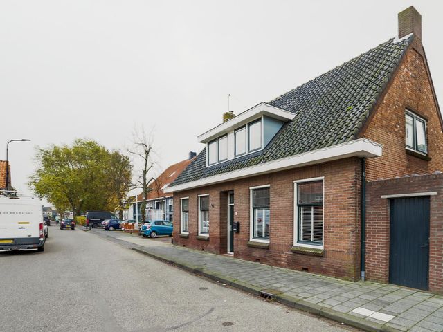 Dorpsstraat 81, Krabbendijke