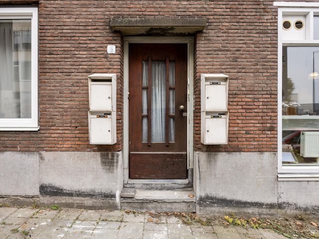 1e IJzerstraat 5B, Rotterdam