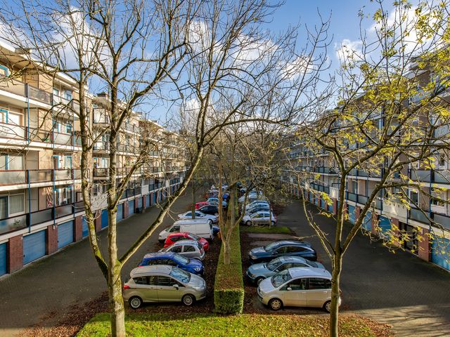 Landréstraat 470, Den Haag