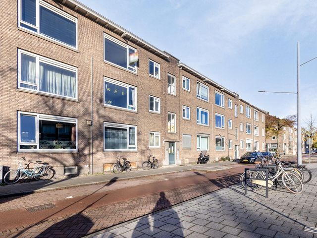 Dorpsweg 115C, Rotterdam