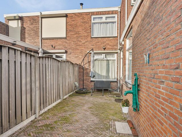 Pastoor Van Eekelenstraat 19, Bergen Op Zoom