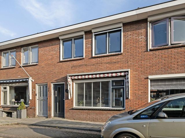 Brummelkampstraat 4, Kampen