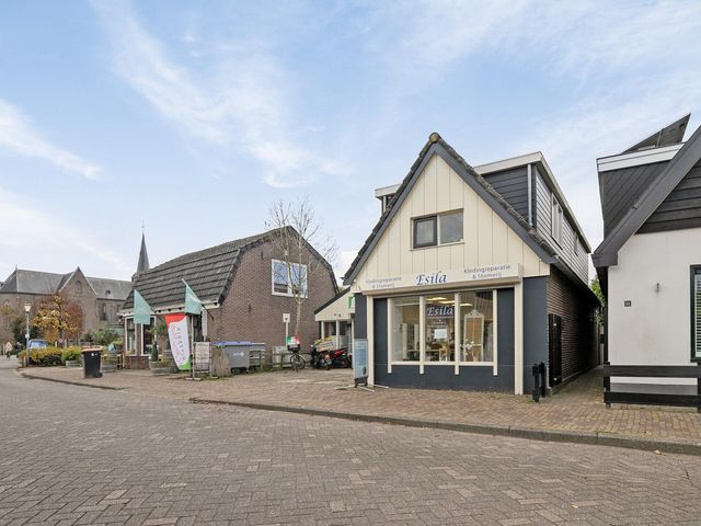 Dorpsstraat 49, Tuitjenhorn