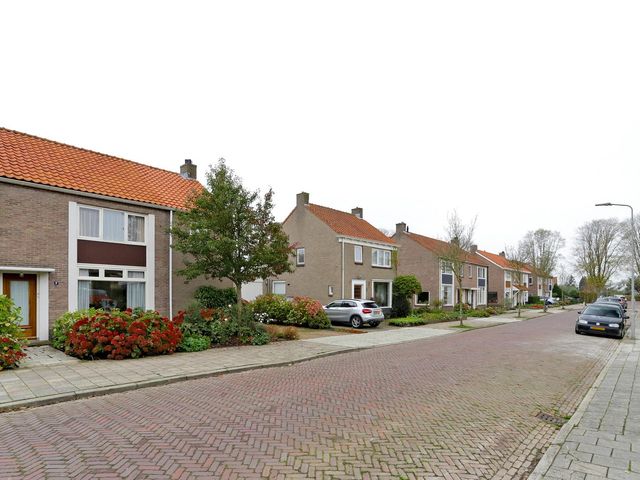 Lewestraat 9B, Kloetinge