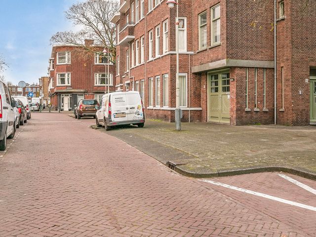 Wapenveldestraat 11, 's-Gravenhage