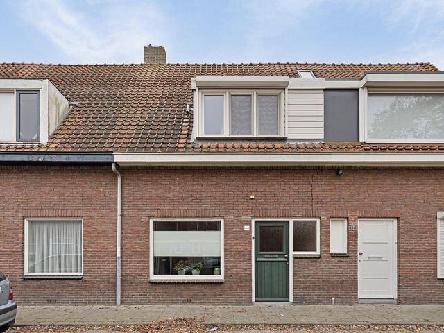 Bilderdijkstraat 44, Tilburg