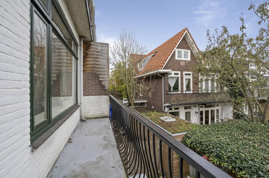 Teding van Berkhoutstraat 81