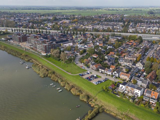 Rivierdijk 716, Hardinxveld-Giessendam