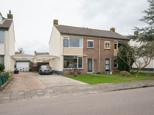 De Regtstraat 11, Abbenes