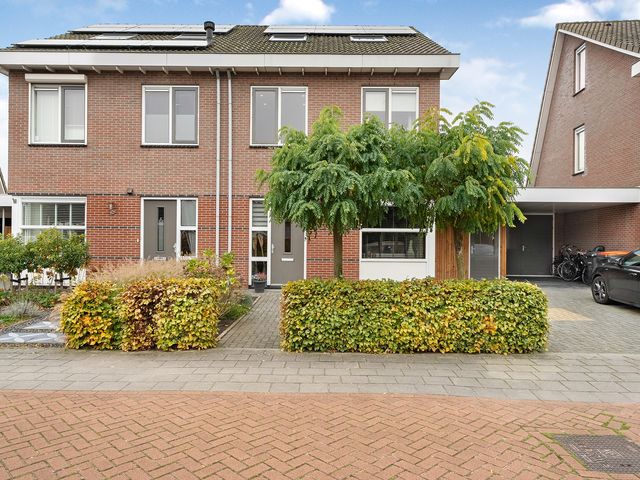 Kamferbekestraat 7, Hardenberg