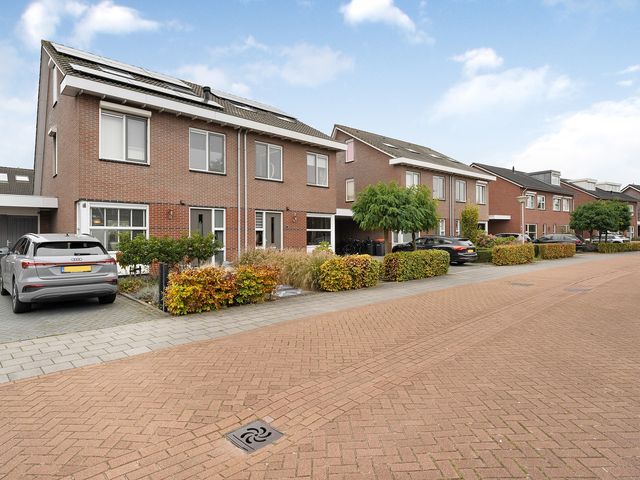 Kamferbekestraat 7, Hardenberg