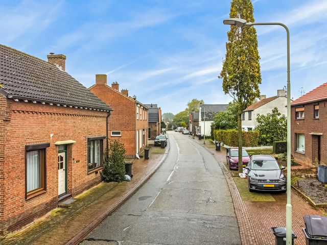 Hoofdstraat 34, Herten