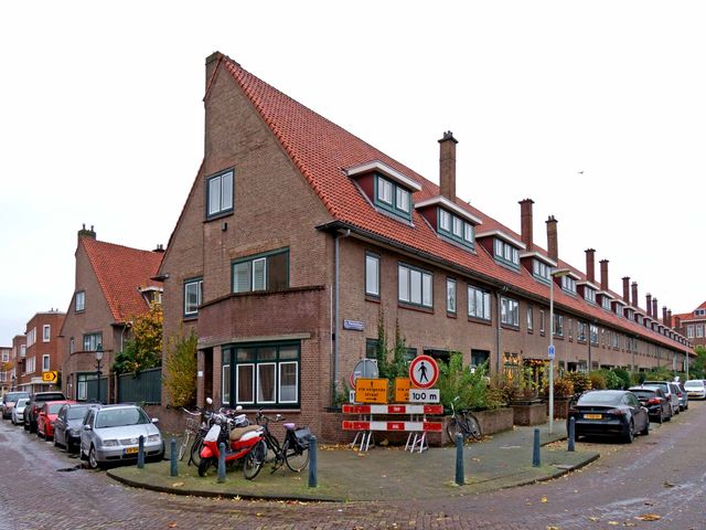 De Reaumurstraat 2, 's-Gravenhage