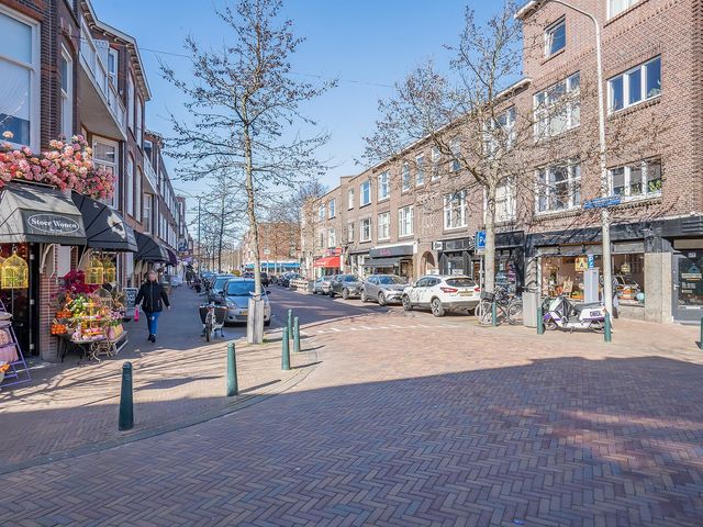 Esdoornstraat 121, 's-Gravenhage