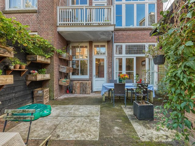 Van Loostraat 139, 's-Gravenhage