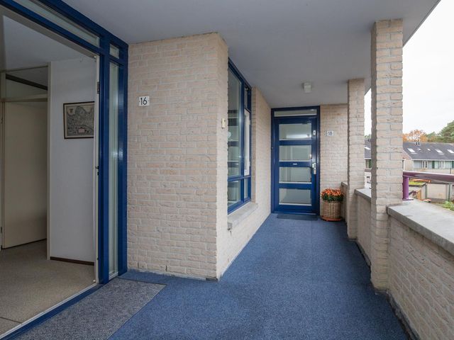 Distelvinklaan 16, Maarn