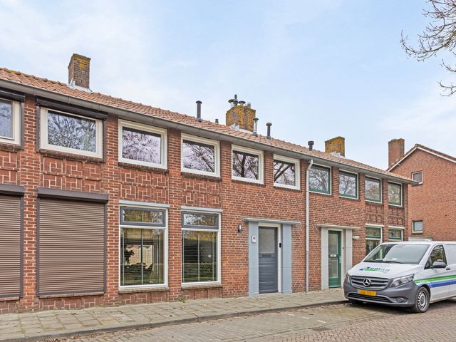 van Strijenstraat 40, Zevenbergen