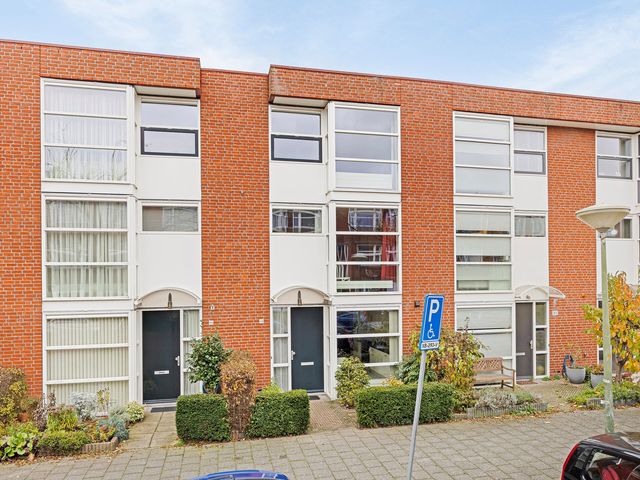 Amerongenstraat 33, 's-Gravenhage