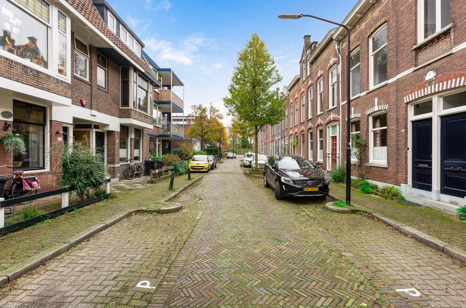 Koninginnestraat 36