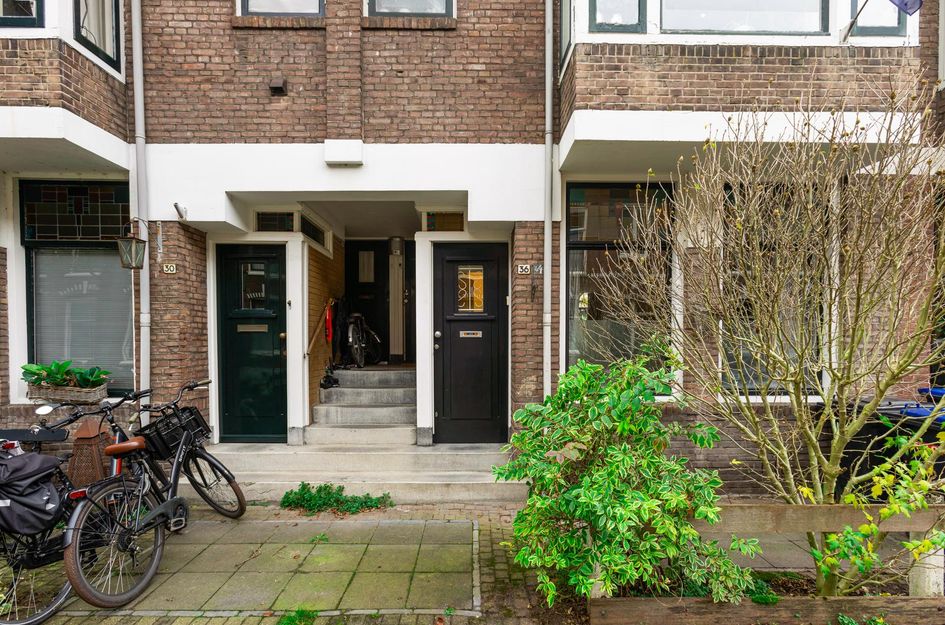 Koninginnestraat 36