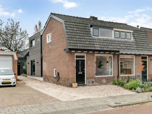 Pelikaanstraat 16, Veenendaal