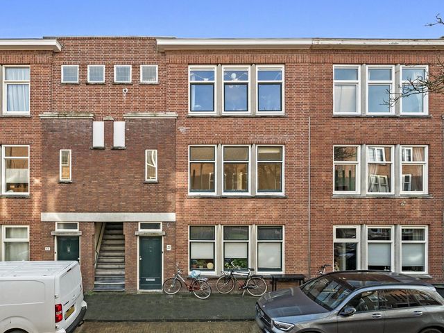 Rhododendronstraat 68, 'S-Gravenhage