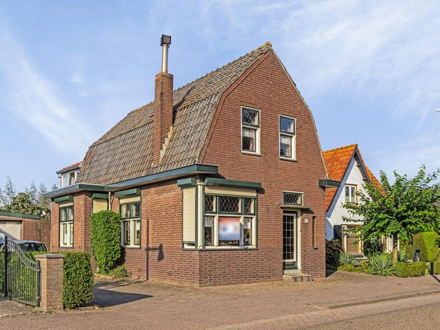 Hoofdstraat 38, Sprang-Capelle