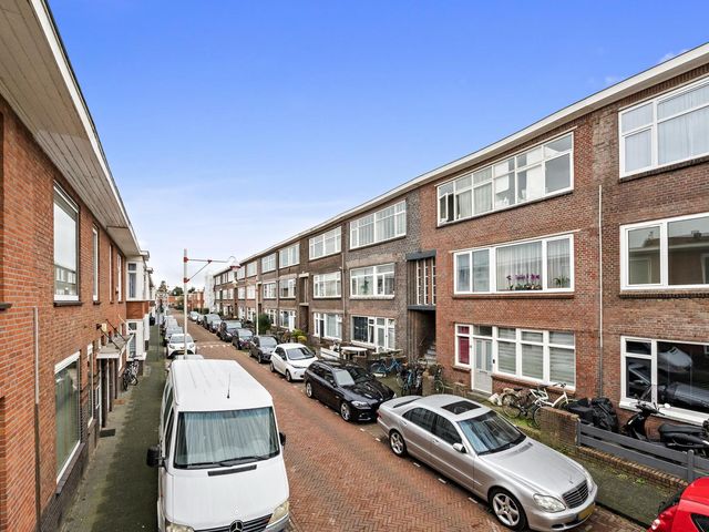 Spakenburgsestraat 128, 'S-Gravenhage