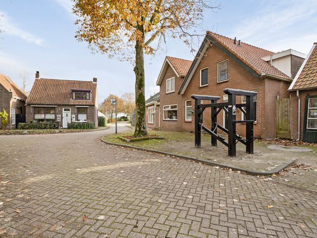 Dorpsplein 7b, Serooskerke