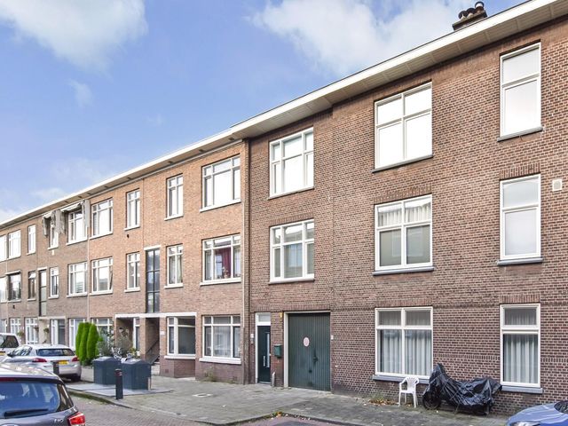 van Heurnstraat 227, Voorburg