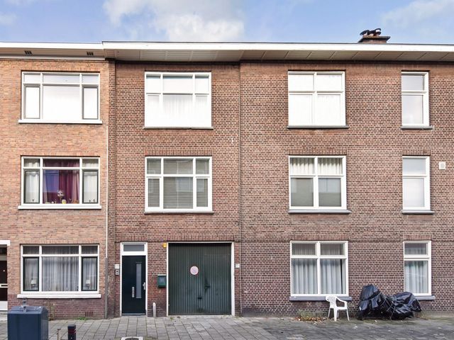 van Heurnstraat 227, Voorburg