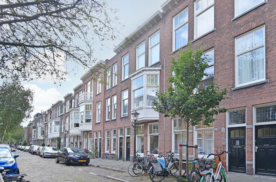 Van Slingelandtstraat 15