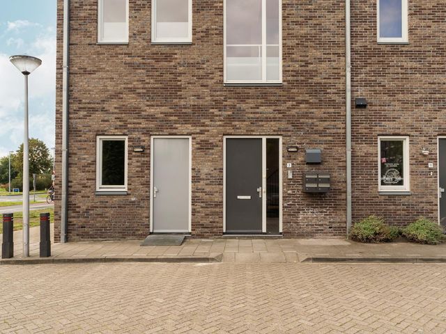 Kebajastraat 3, Almere