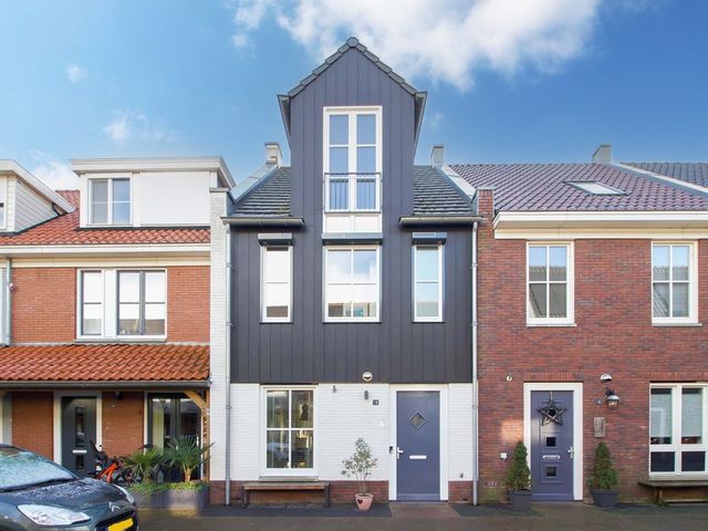 Ons belang 12, Bunschoten-Spakenburg