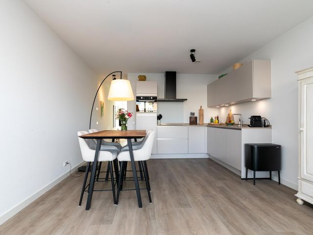 Neringstraat-Oost 23E, Uden