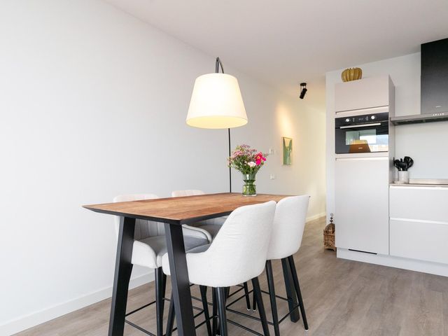 Neringstraat-Oost 23E, Uden