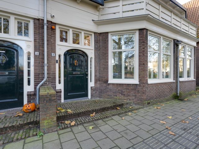 Purmersteenweg 16, Purmerend