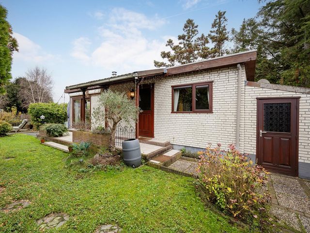 Winkeldijk 19A R85, Vinkeveen