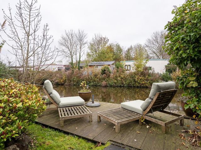 Winkeldijk 19A R85, Vinkeveen