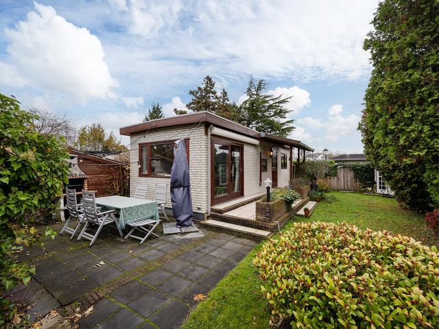 Winkeldijk 19A R85, Vinkeveen