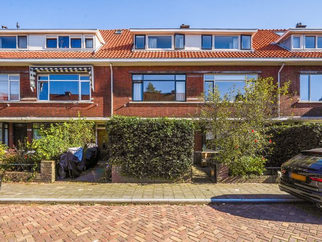 Jacob Catsstraat 124, Voorburg