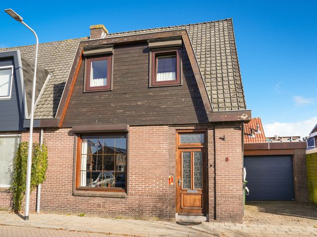 Leliestraat 5, Leerdam