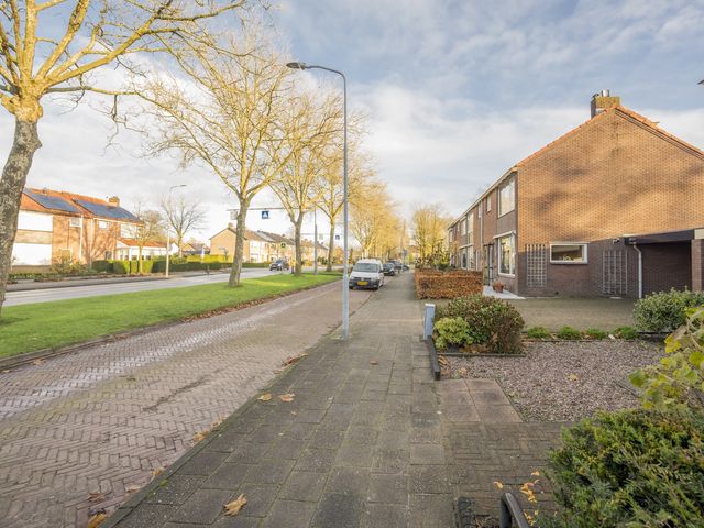 Rembrandtstraat 23, Voorthuizen