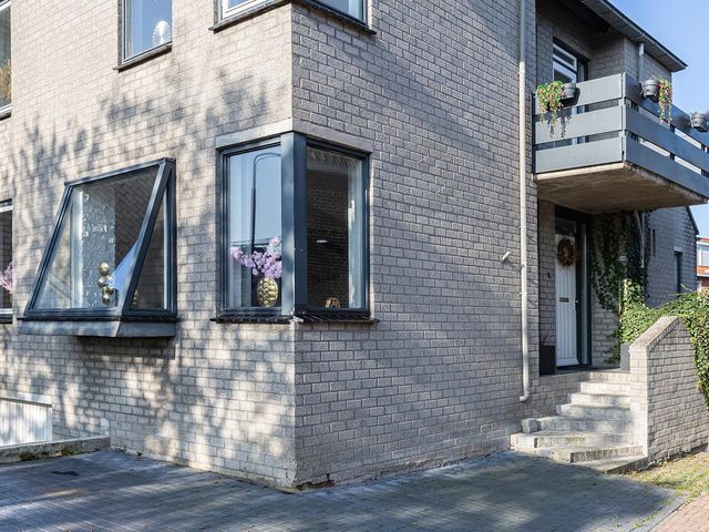 Damstraat 38, Hardinxveld-Giessendam