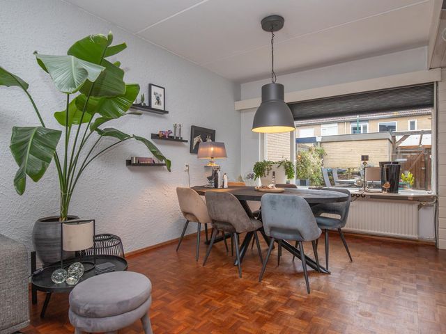 Paulus Potterlaan 13, Woudenberg