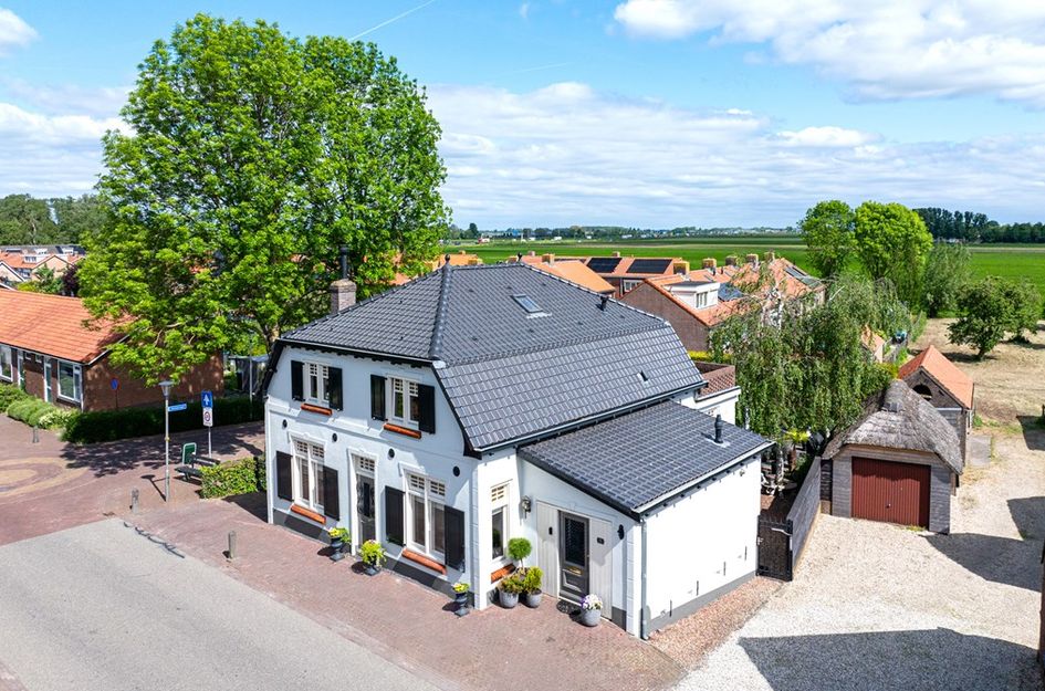 Dorpsweg 33