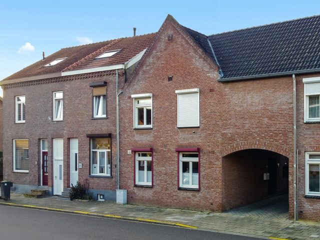 Overhoven 52, Sittard