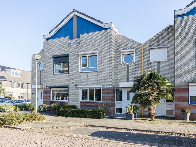 Hoefbladlaan 57, Papendrecht