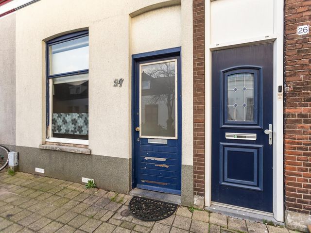 Eigenhaard 24, Dordrecht