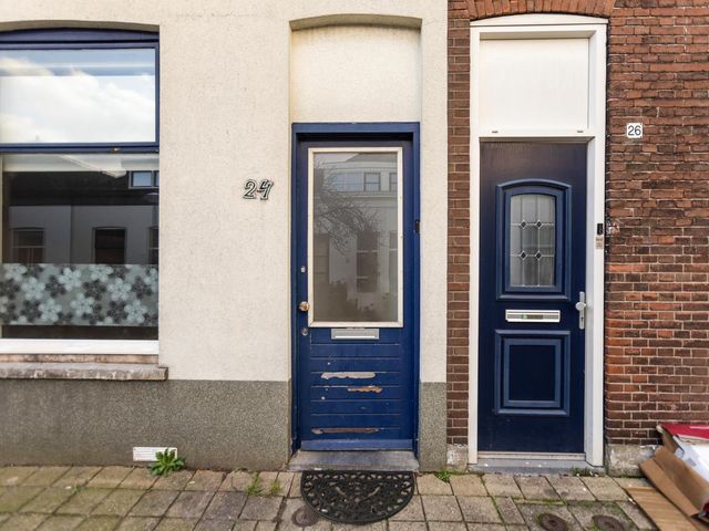 Eigenhaard 24, Dordrecht